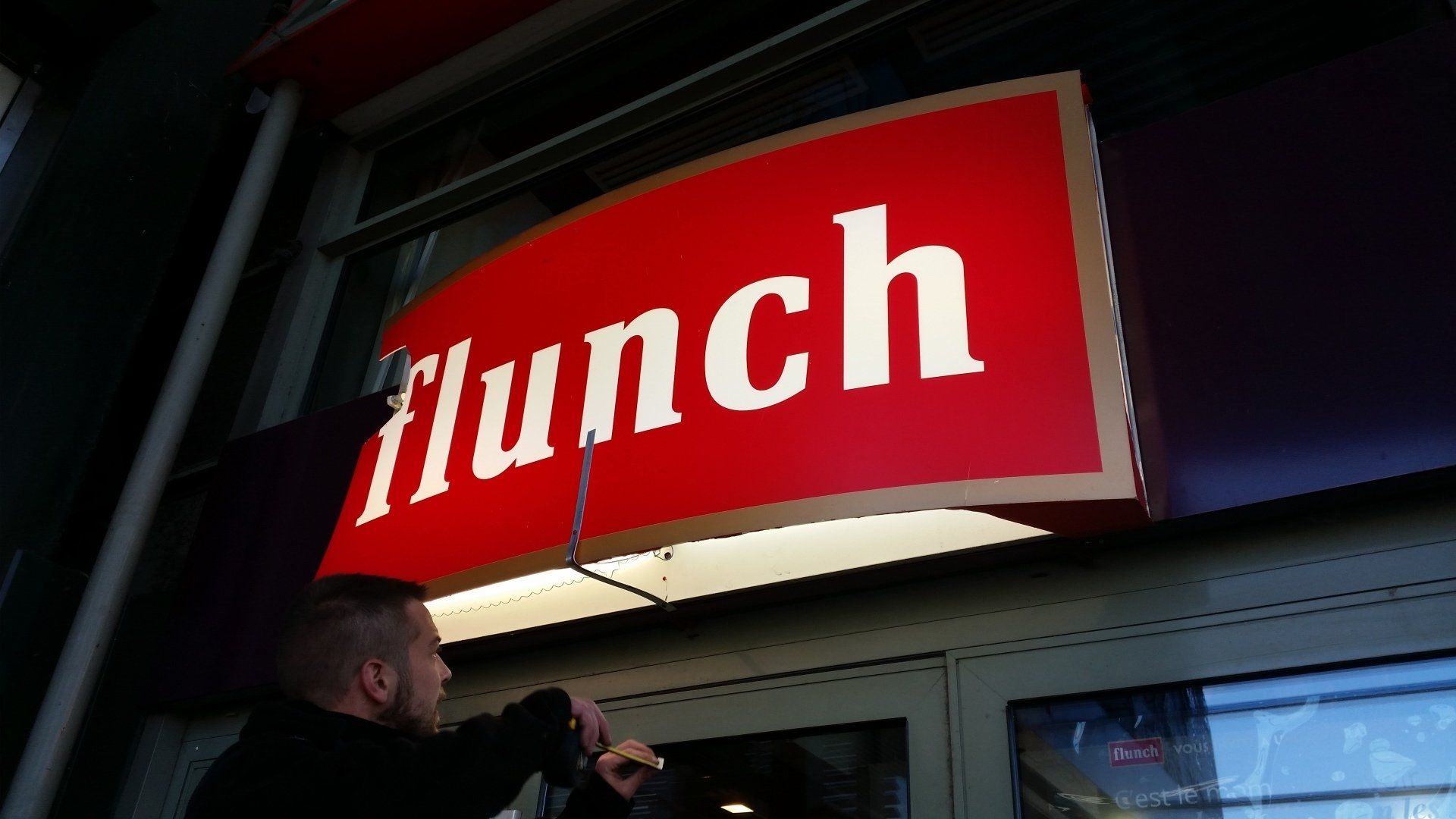 Enseigne restaurant Flunch