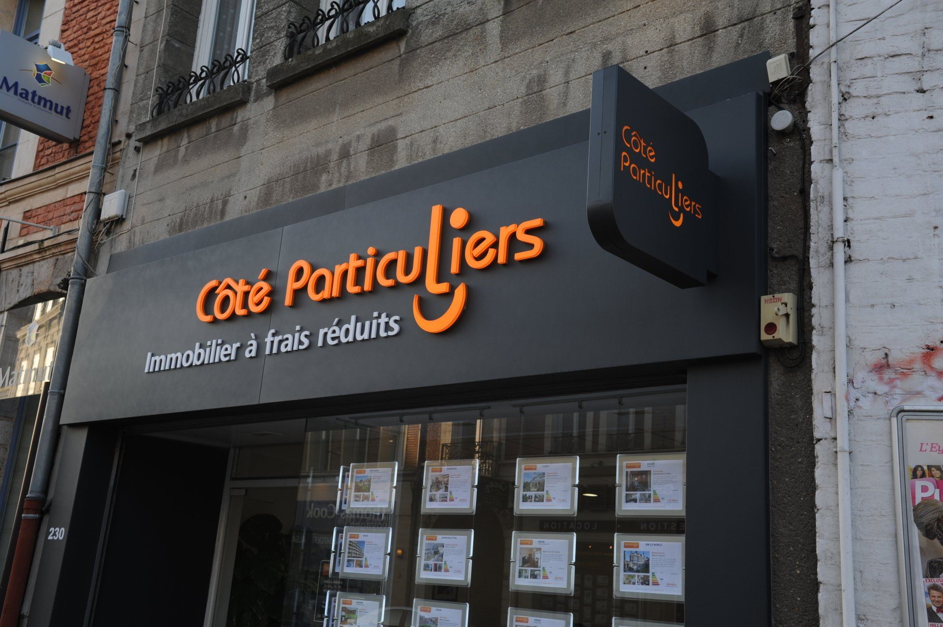 Enseigne agence Côté Particuliers