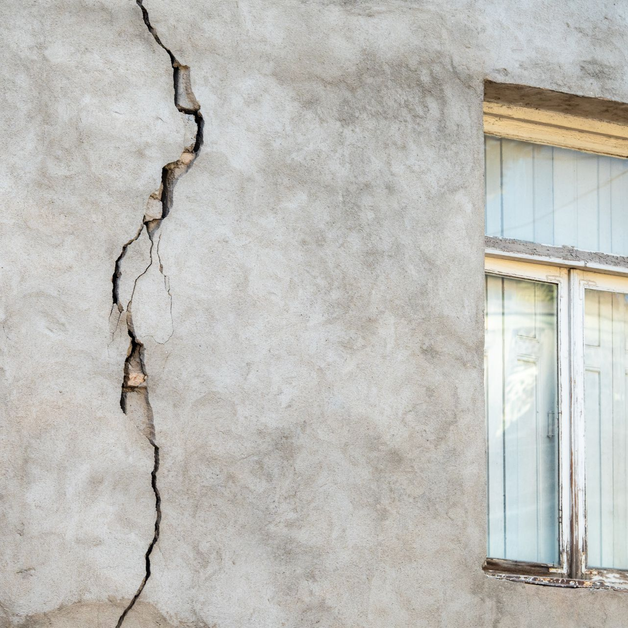 Une fissure sur une façade