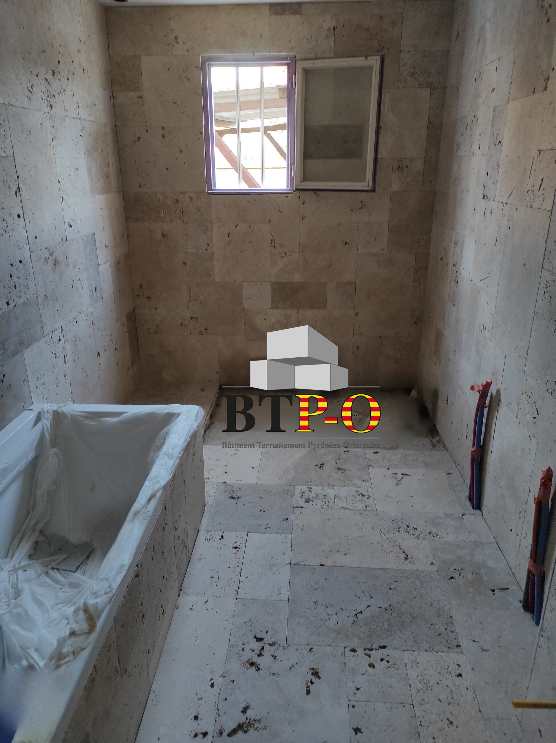 Plan et matériel de salle de bains