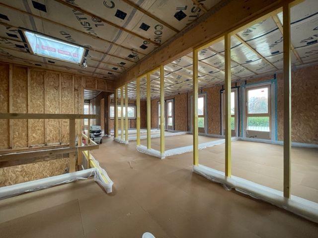 Isolation d'une pièce avec cloison en bois