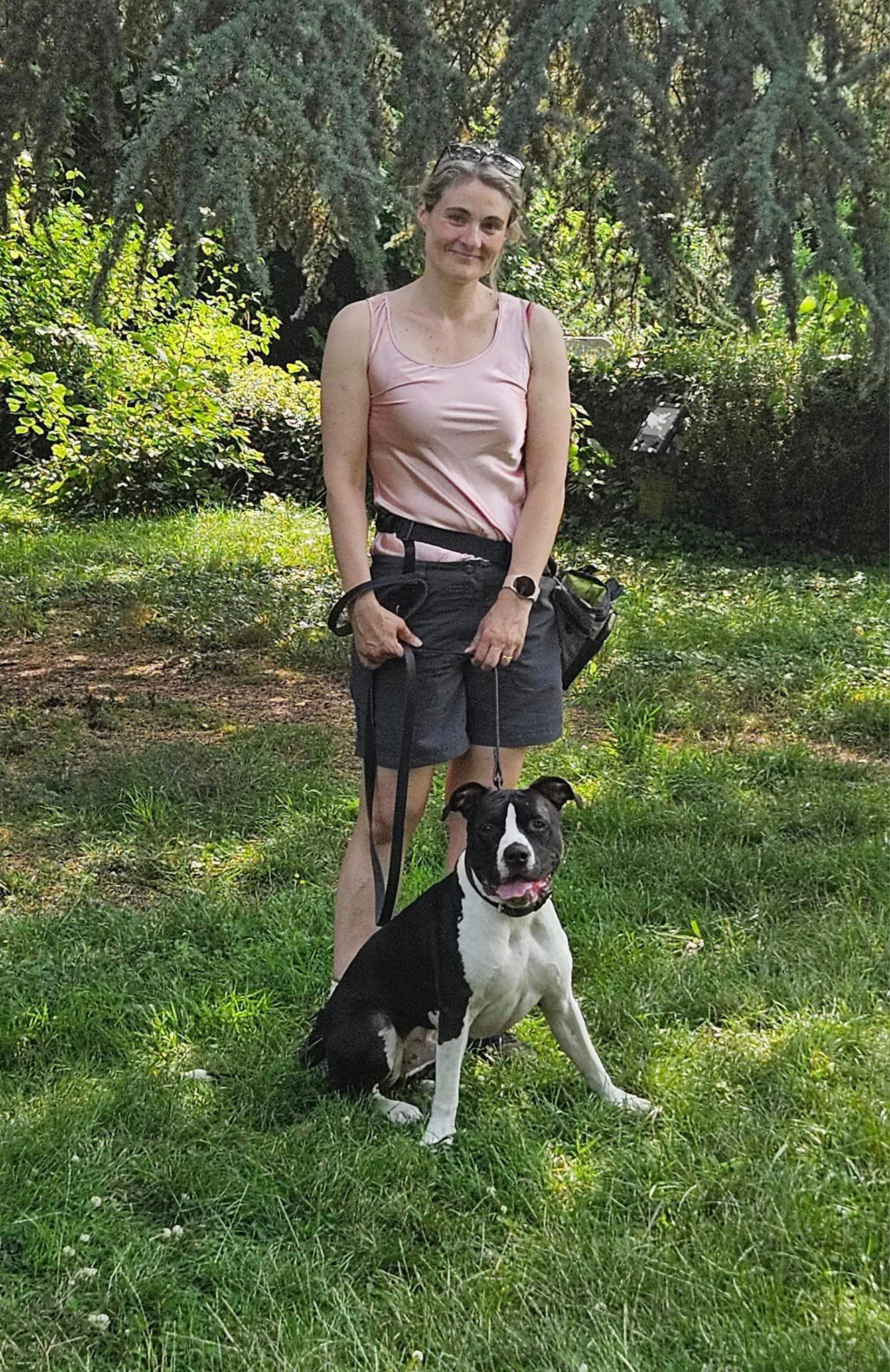 Femme avec son chien