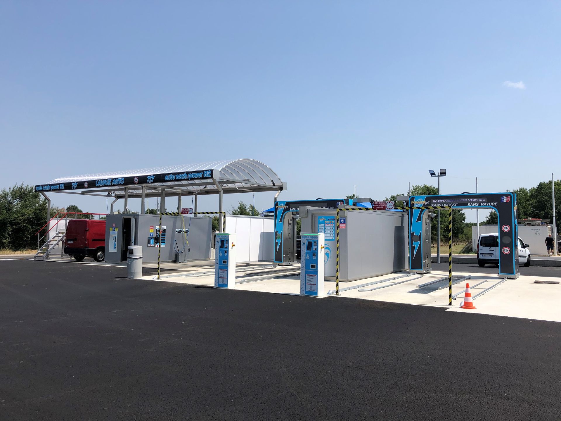 Deux pistes et un Powerjet.