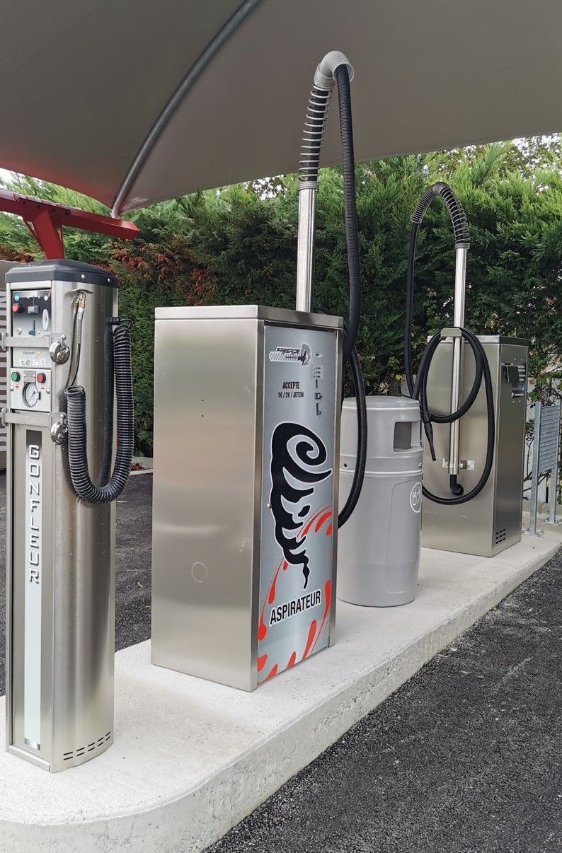 Grande station de lavage.