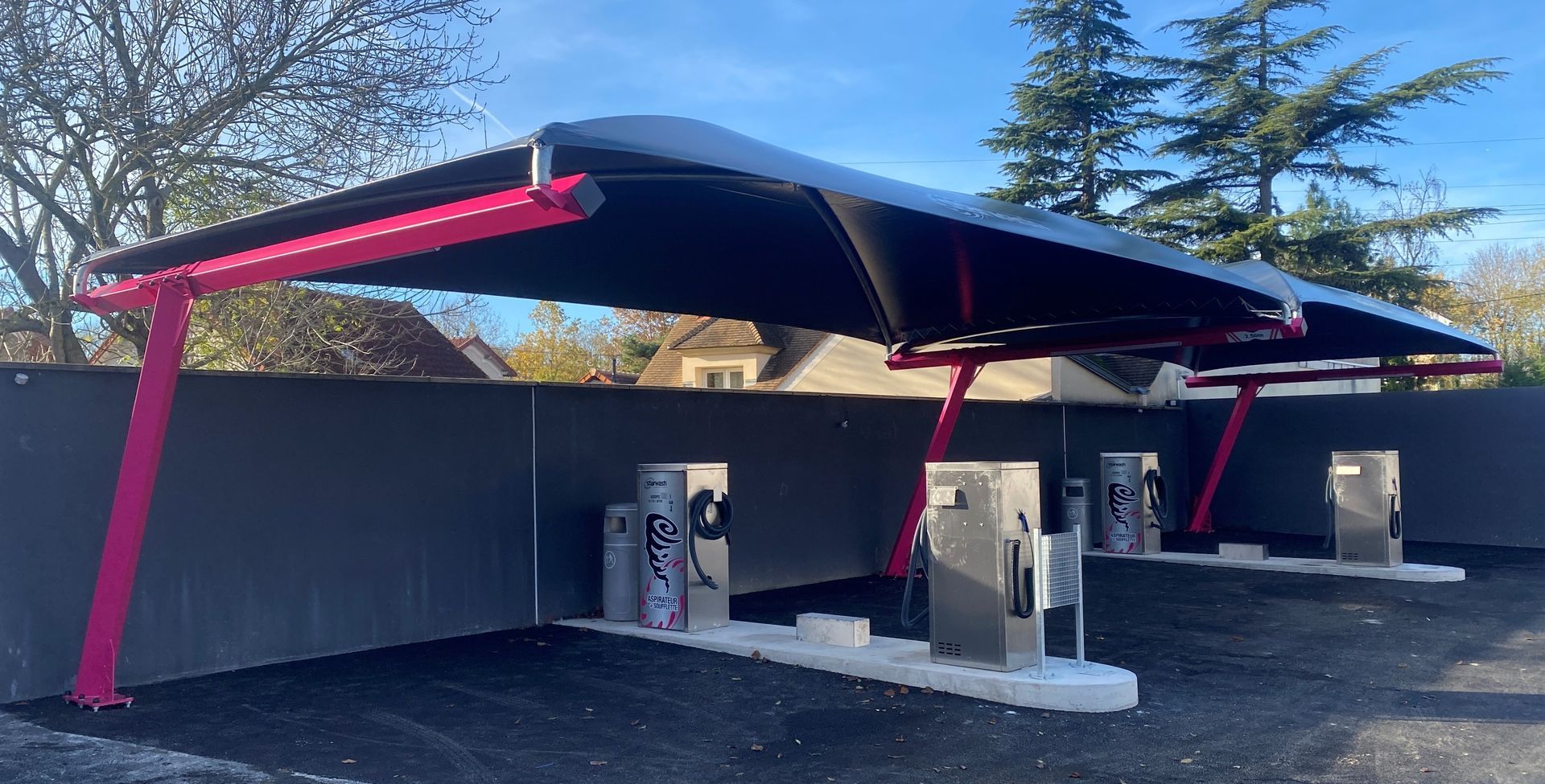 Matériel et équipement complémentaire pour station de lavage.