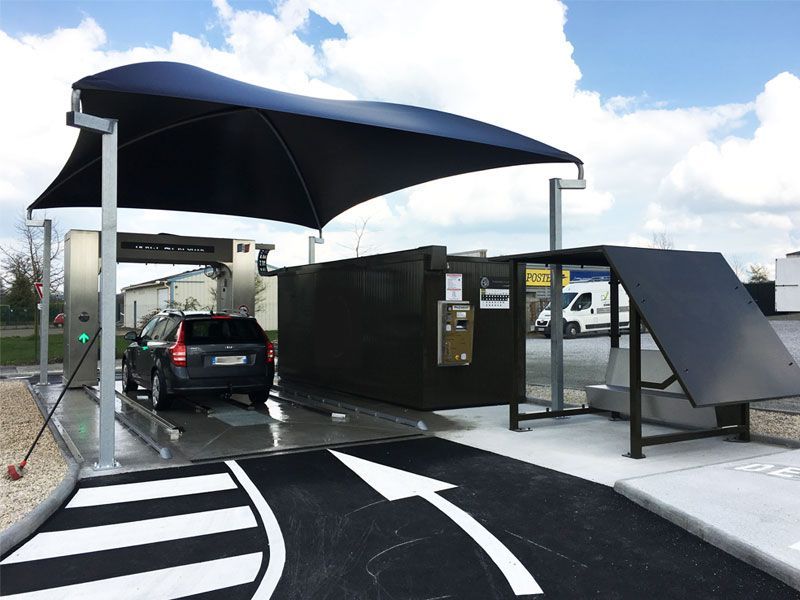 Couverture de protection pour piste.