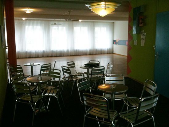 Sitzbereich Zuschauer - Tanzschule Sonja in Zürich