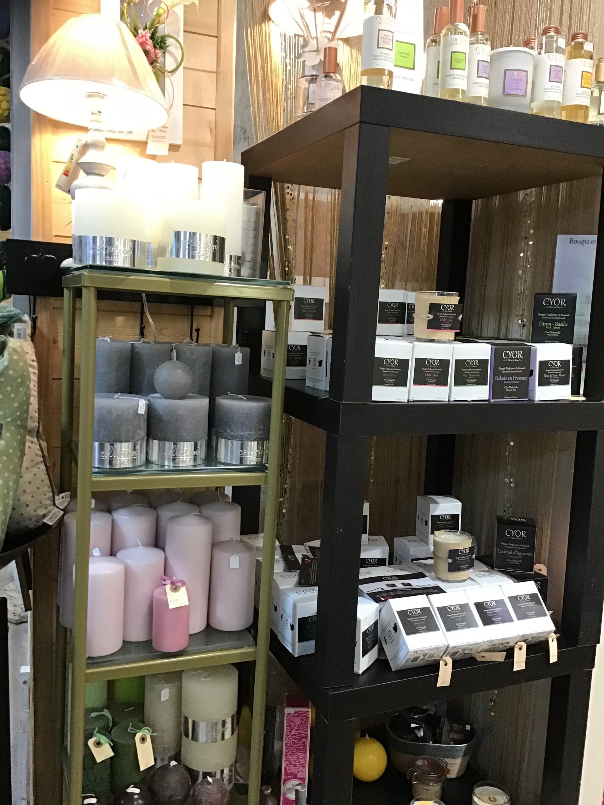 Différentes bougies en vente