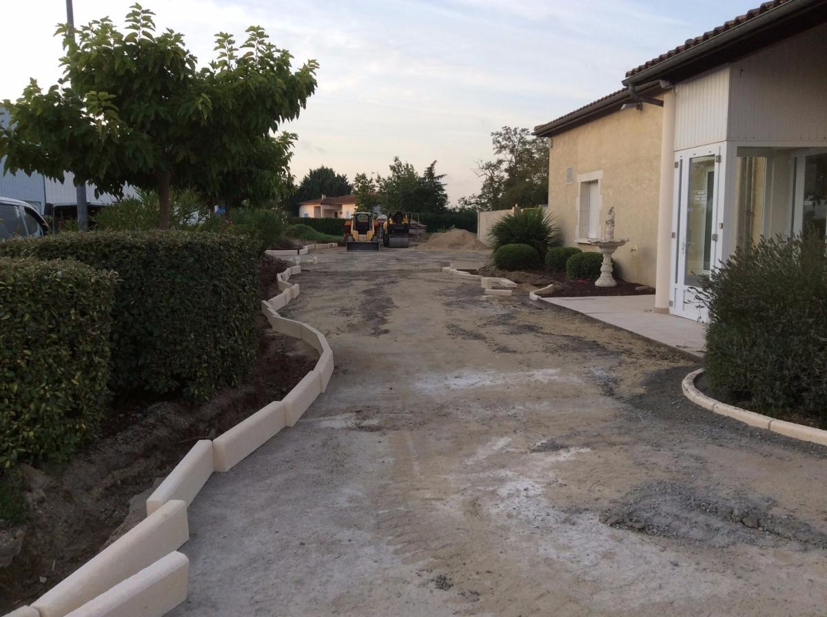 Création d'allée avec bordures