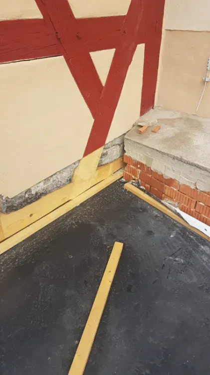 Zimmerei Andreas Karl GmbH - freigelegte Holzelemente während einer Altbausanierung