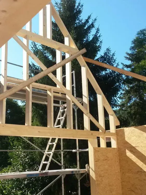 Zimmerei Andreas Karl GmbH - Holzkonstruktion eines Dachgeschosses