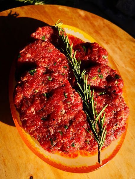 piatto di carne - Barbagallo in Cucina GmbH