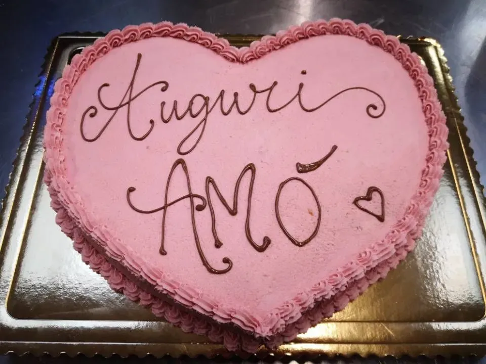 torta a forma di cuore - Barbagallo in Cucina GmbH