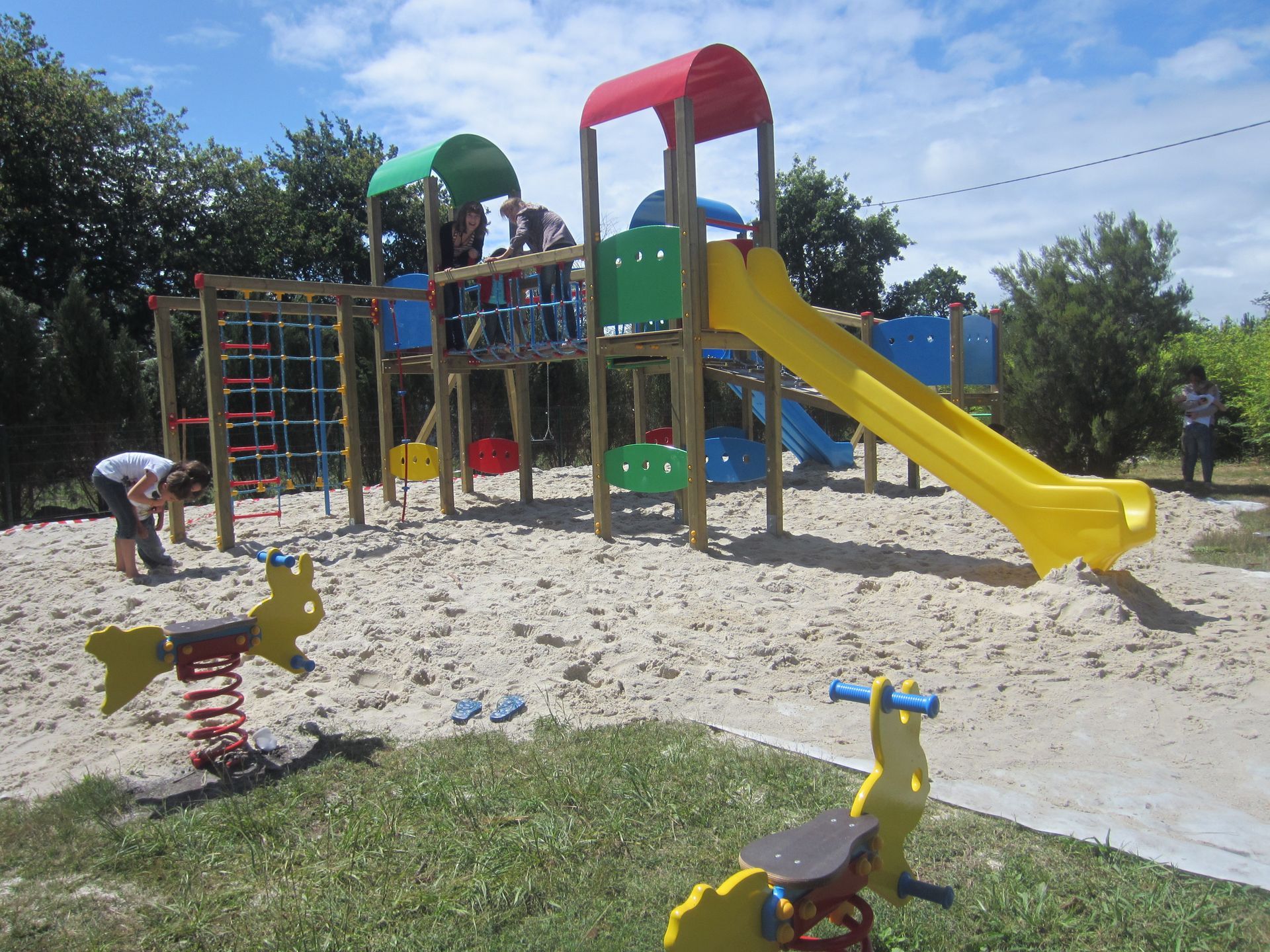 Aire de jeux extérieure