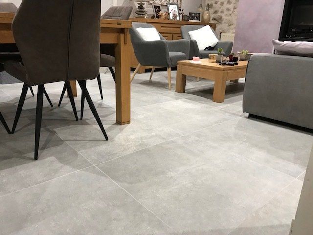 Grands carreaux salon