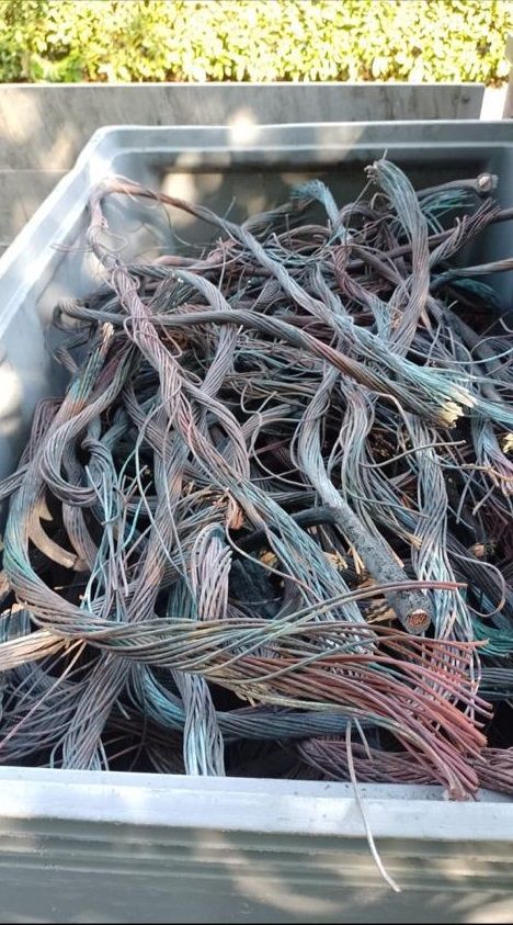 entsorgte Kabel von Dennis Reinhardt DeRo Schrott & Metall Abholung