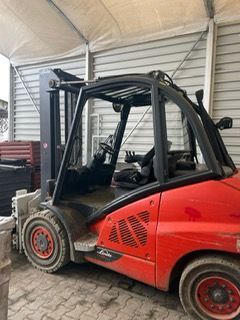 Maschine auf Schrottplatz von Dennis Reinhardt DeRo Schrott & Metall Abholung