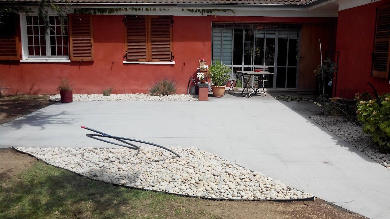 Création d'une allée avec graviers