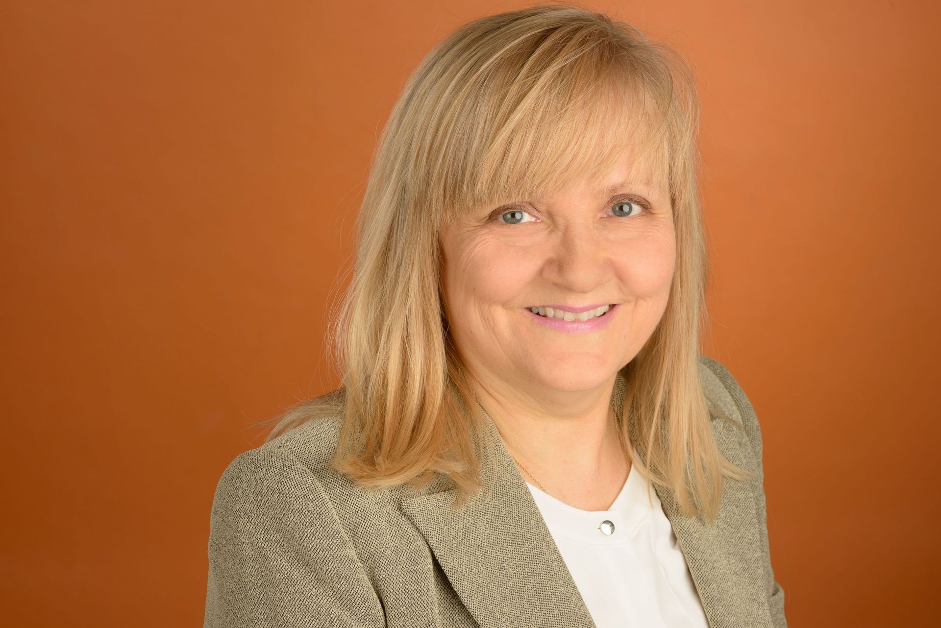 Dr. med. Karin Peuschel Psychotherapeutin - Dr. med. Karin Peuschel - Zug