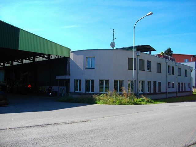 Gebäude- Kobelt Nutzfahrzeuge AG - Marbach SG