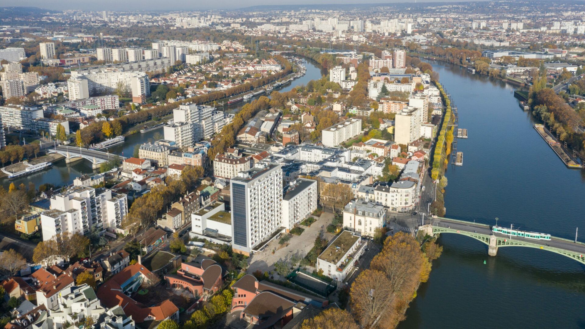 Vue aérienne de la ville de Saint-Denis.