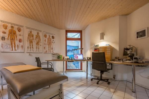 Behandlungsraum Praxis Gertrud Daiß