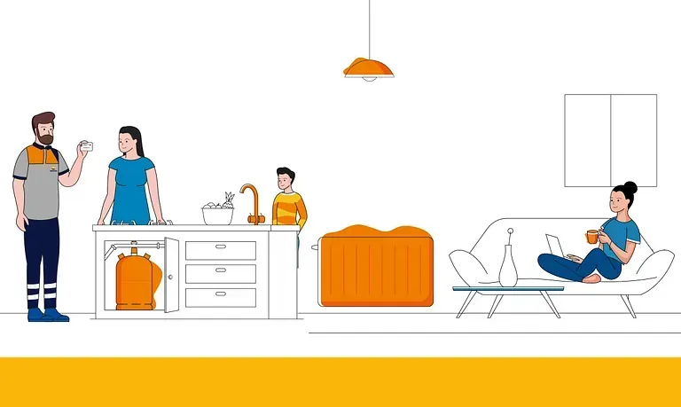 Una familia está de pie en una cocina y sentada en un sofá en una sala de estar.