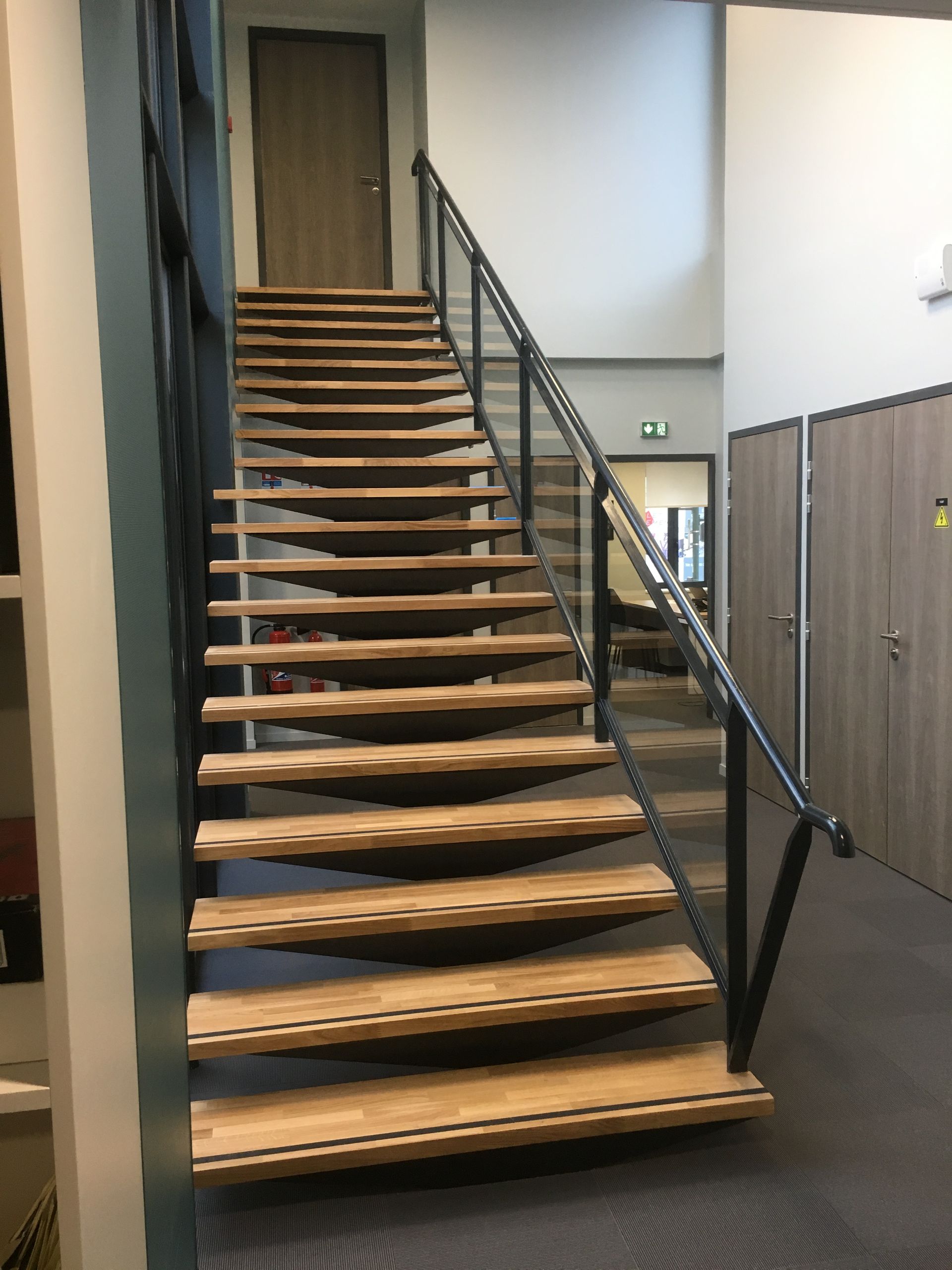 Escalier droit en bois