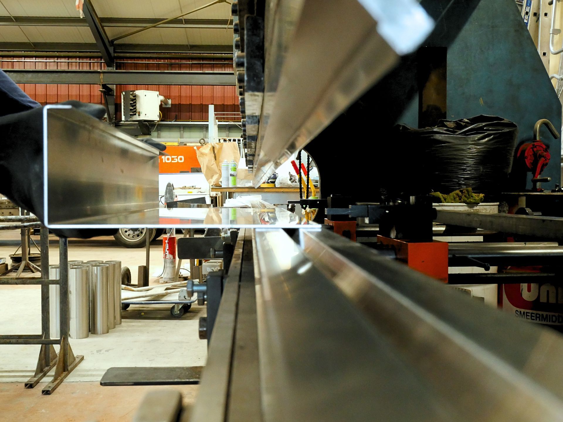 Pliage sur mesure de métal