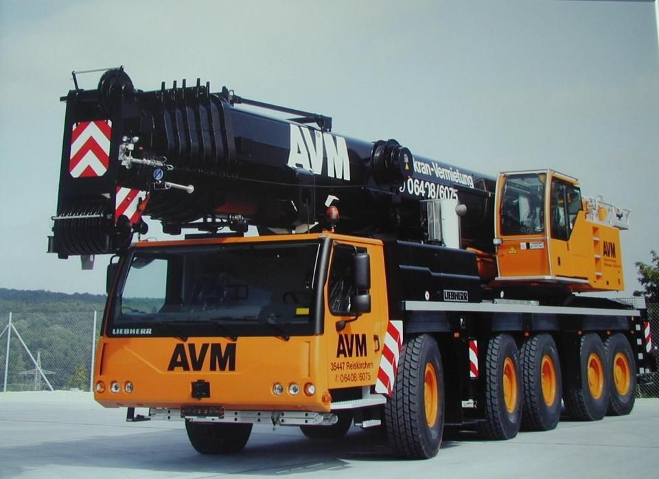 AVM Autokranvermietung Mittelhessen – Autokrane im Einsatz