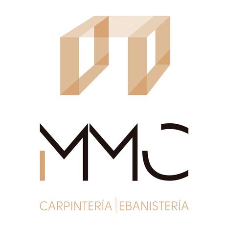 Un hombre está trabajando en un trozo de madera en un taller.