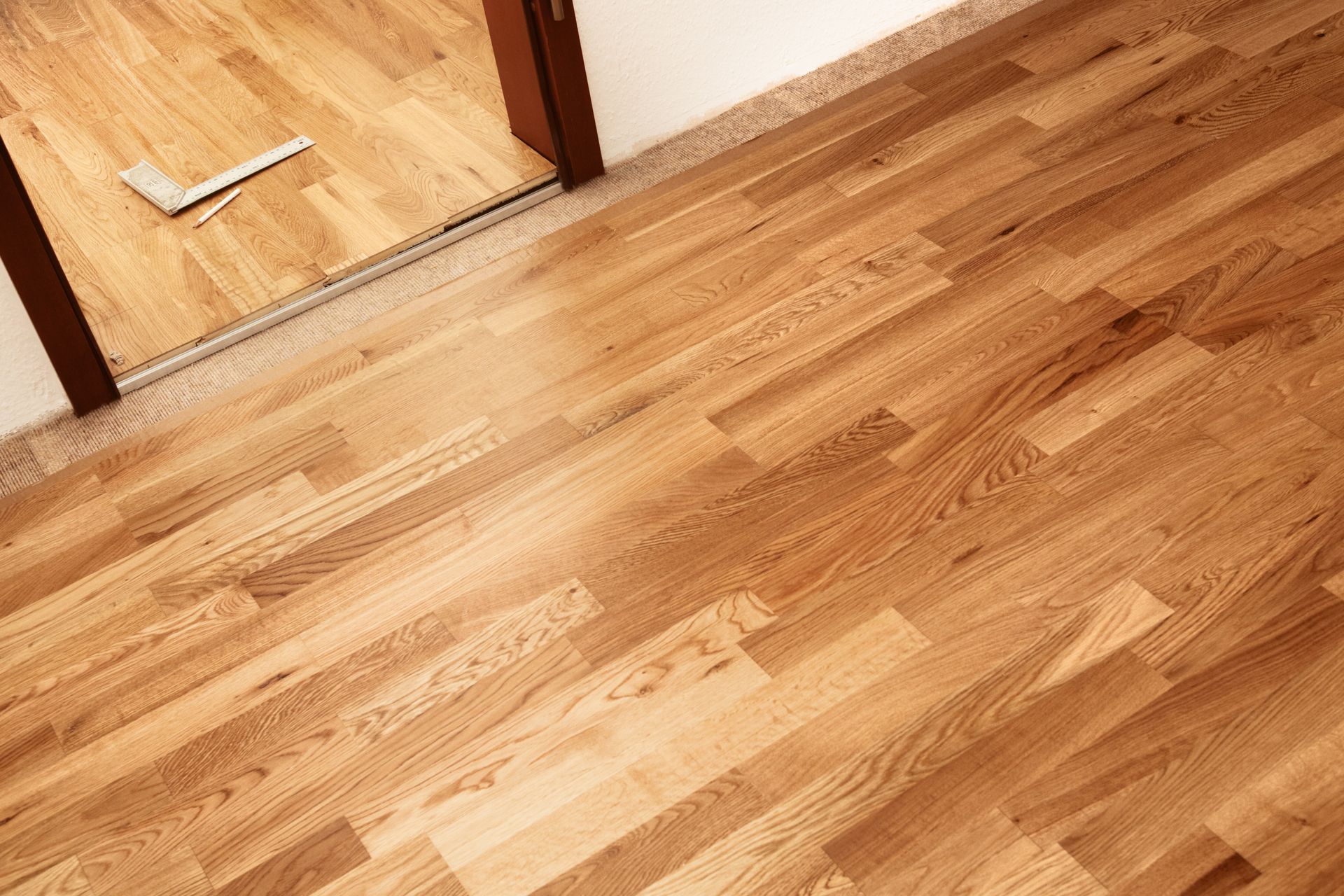 Parquet flottant de deux pièces