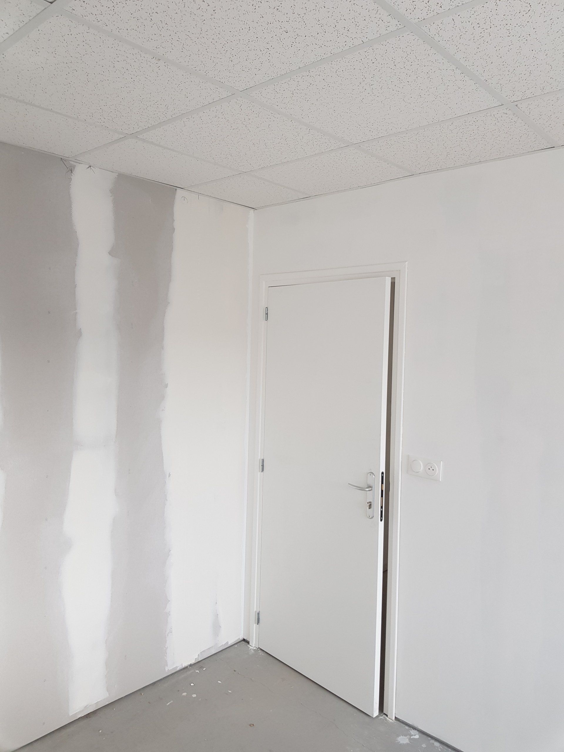 Création d'espace avec cloisons en Placoplatre