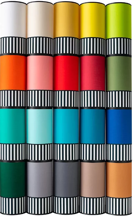 Abat-jour décliné en dix couleurs