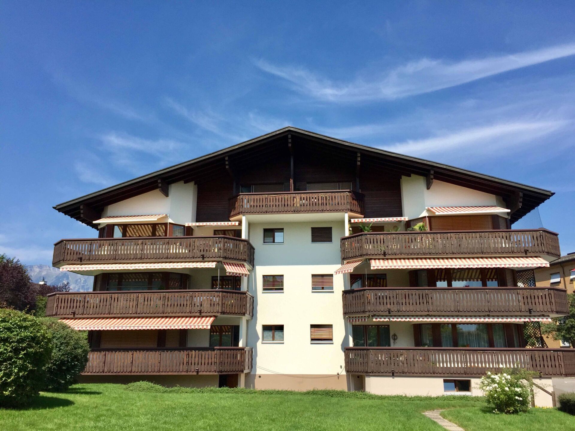 Wohnungssanierung - F. Oberholzer Liegenschaftsverwaltung - Buchs SG