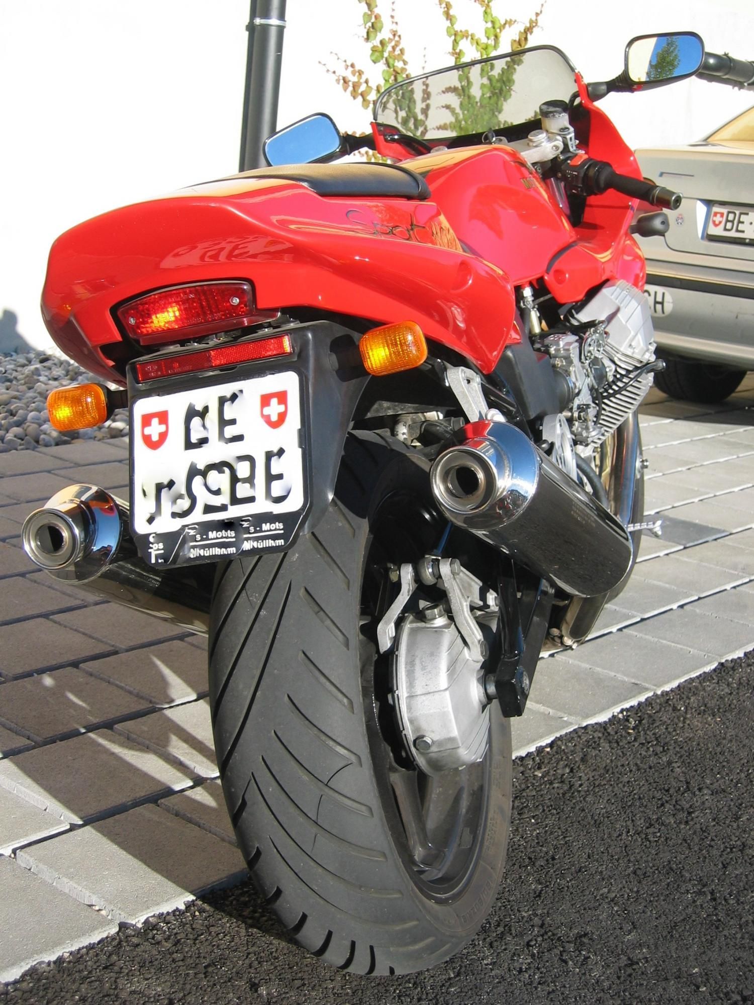 Kusi's Guzzi Page