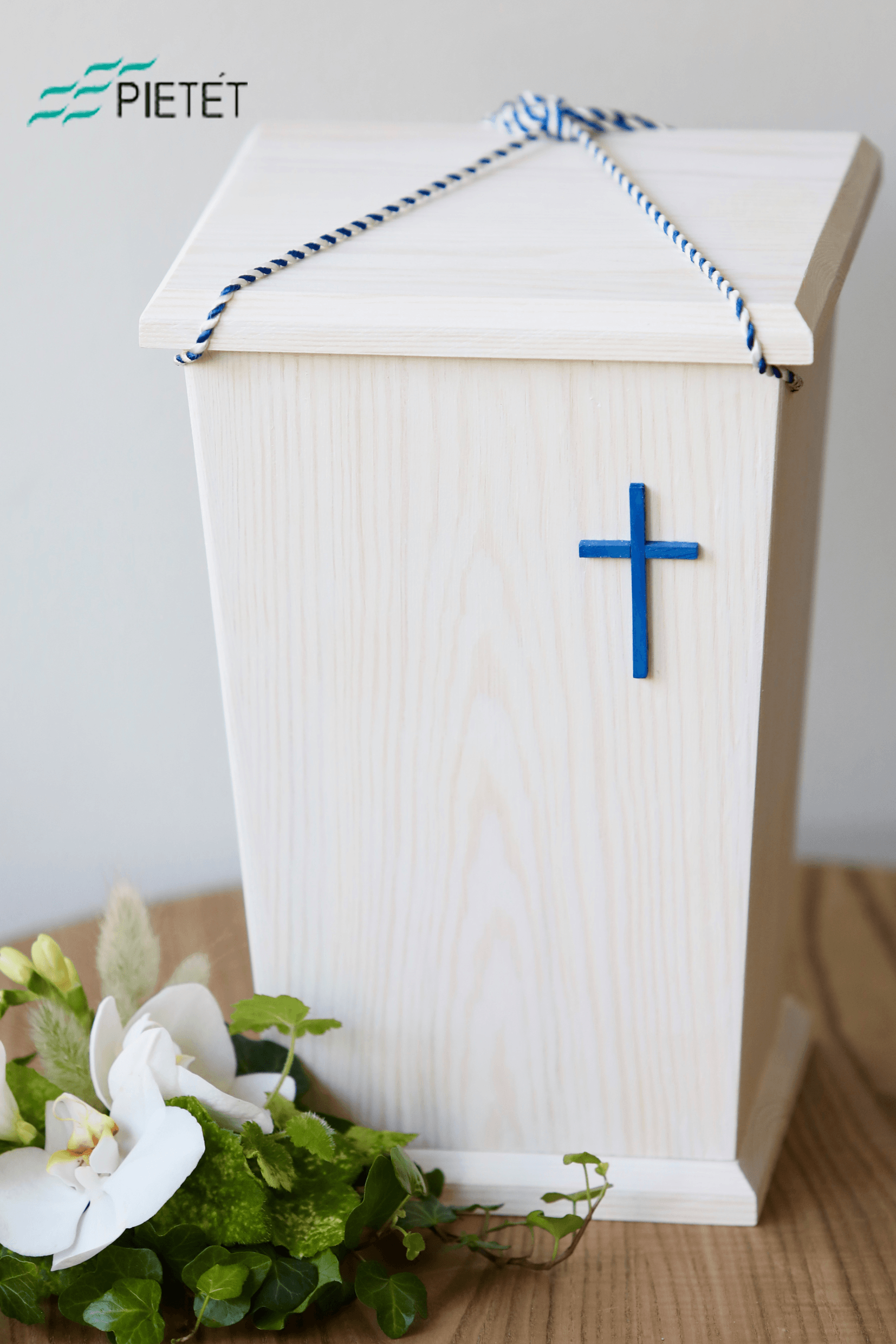 Puugend uurna suomalaista puutyötä