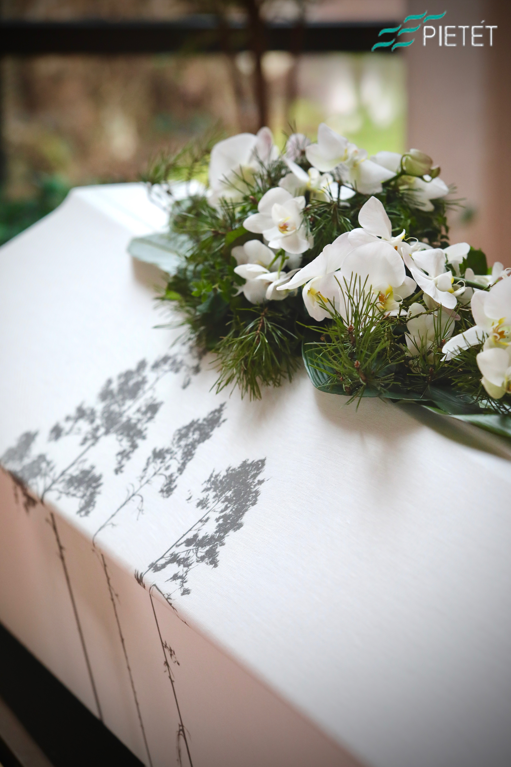 Männyt pellava-arkku