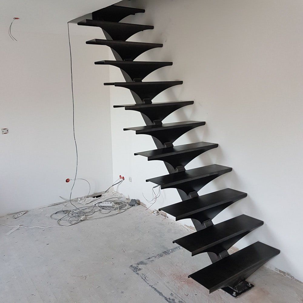 Escalier droit en acier brut
