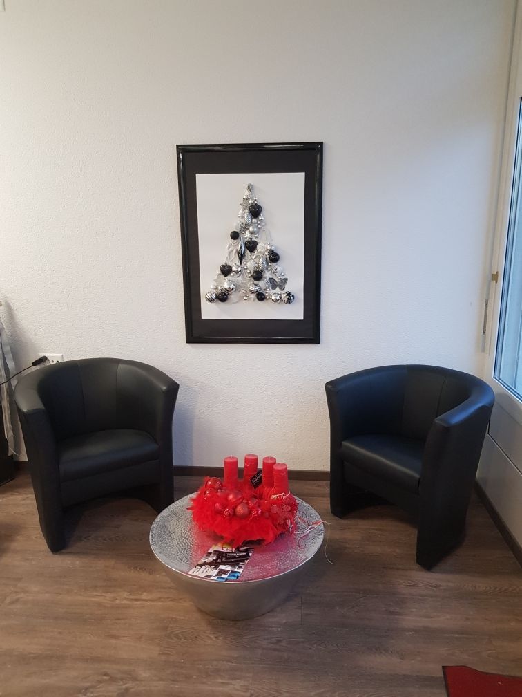 Kosmetikstudio Nailstudio Nägel Styling Coiffeur