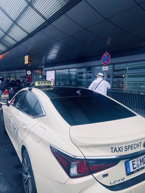 Rollstuhlfahrt Taxi
