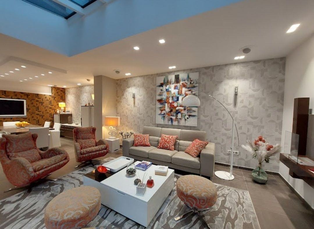 Rénovation salon avec pose de papier peint