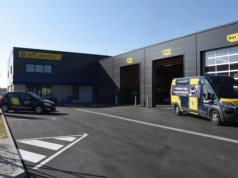 Extérieur de l'atelier Special-T