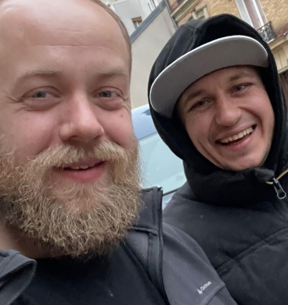 Les deux gérants de l'entreprise CLE Rénovation