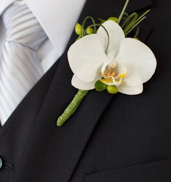 Boutonnière BT-3 - Fleuriste Roseraie