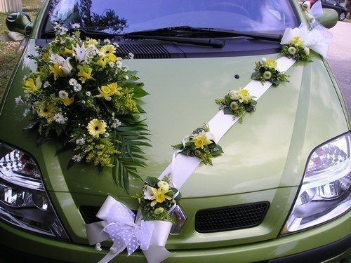 Fleurs de mariage pour voiture V-2 - Fleuriste Roseraie