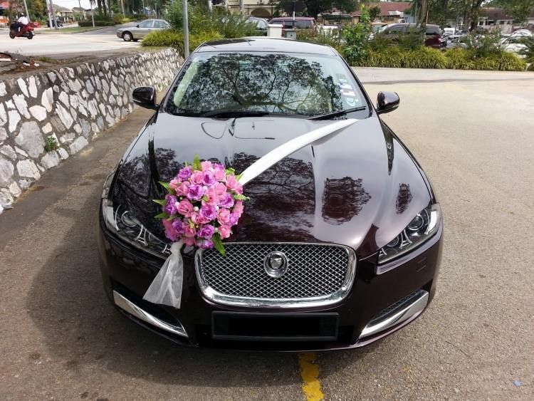 Fleurs de mariage pour voiture V-3 - Fleuriste Roseraie
