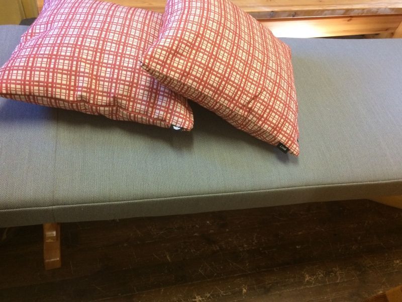 Mökkipatja ja tyynyt