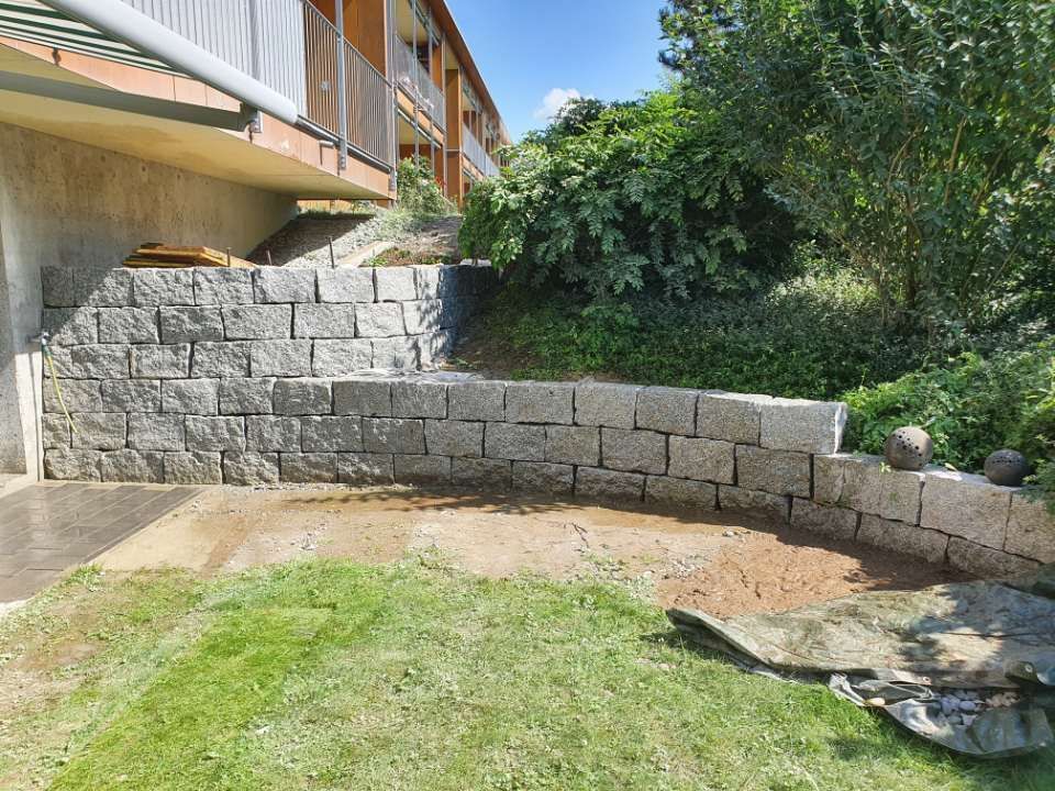 Maurerarbeiten durch Simart Gartenbau GmbH