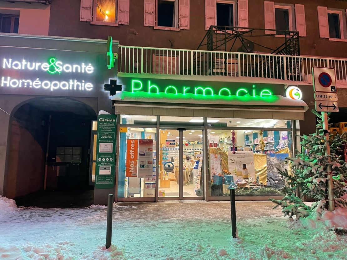 Pharmacie du Champ de Mars, aromathérapie à Briançon HautesAlpes